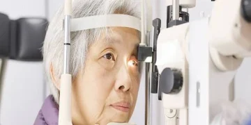 UNDERSTANDING THE CHALLENGES OF AGE-RELATED VISION CHANGES